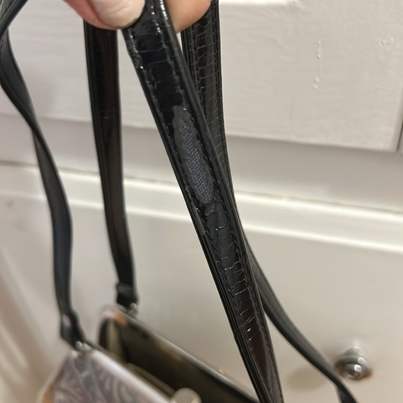 M. Andonia vintage shoulder bag. Burgundy with blue, red, yellow rhinestones. - Picture 4 of 7